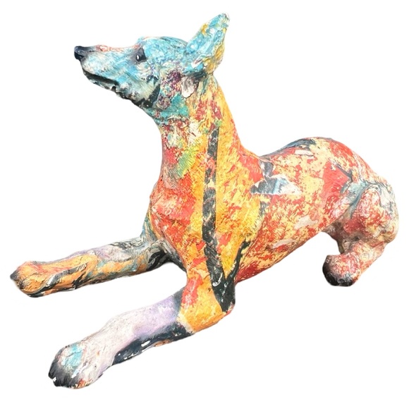 Graffiti Dog Statue Mini Resin Home Decor NWOT - Picture 2 of 9